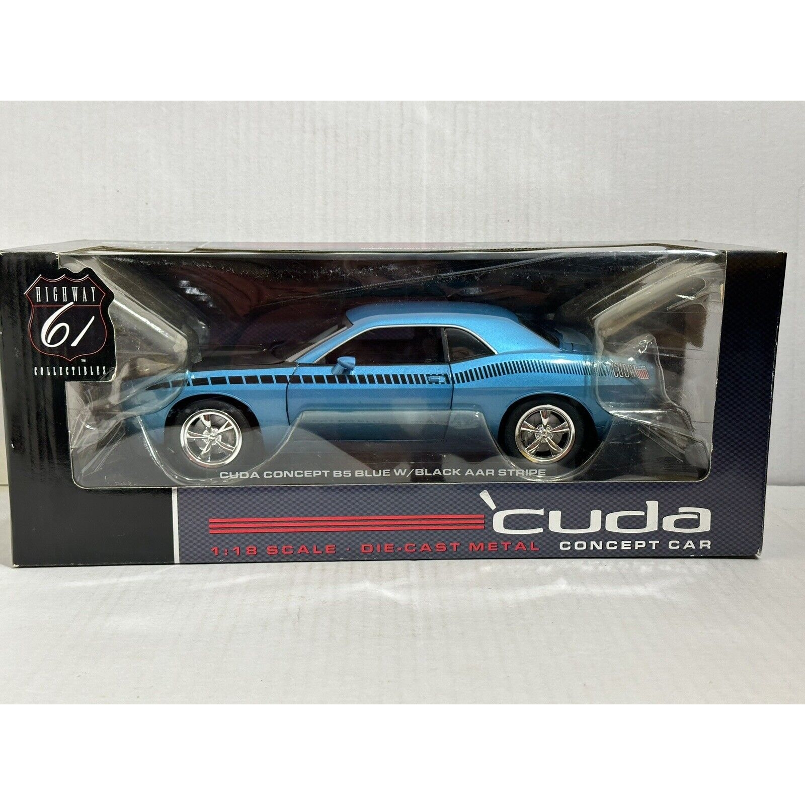 HIGHWAY 61 CUDA CONCEPT B5 BLUE w BLACK AAR STRIPE 1 18 DIECAST MODEL 34